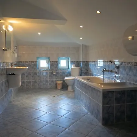 Angelinas With Private Pool Каварна